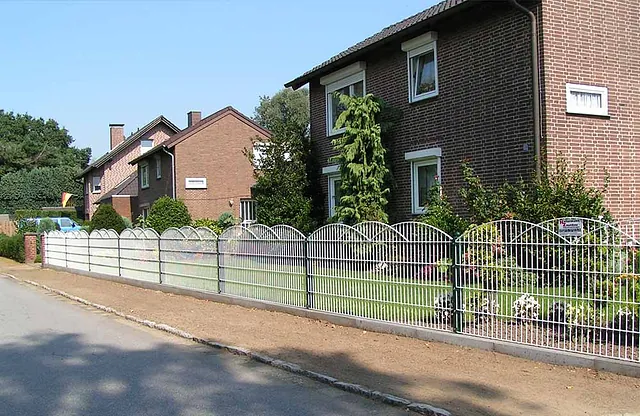 Zierzaun
